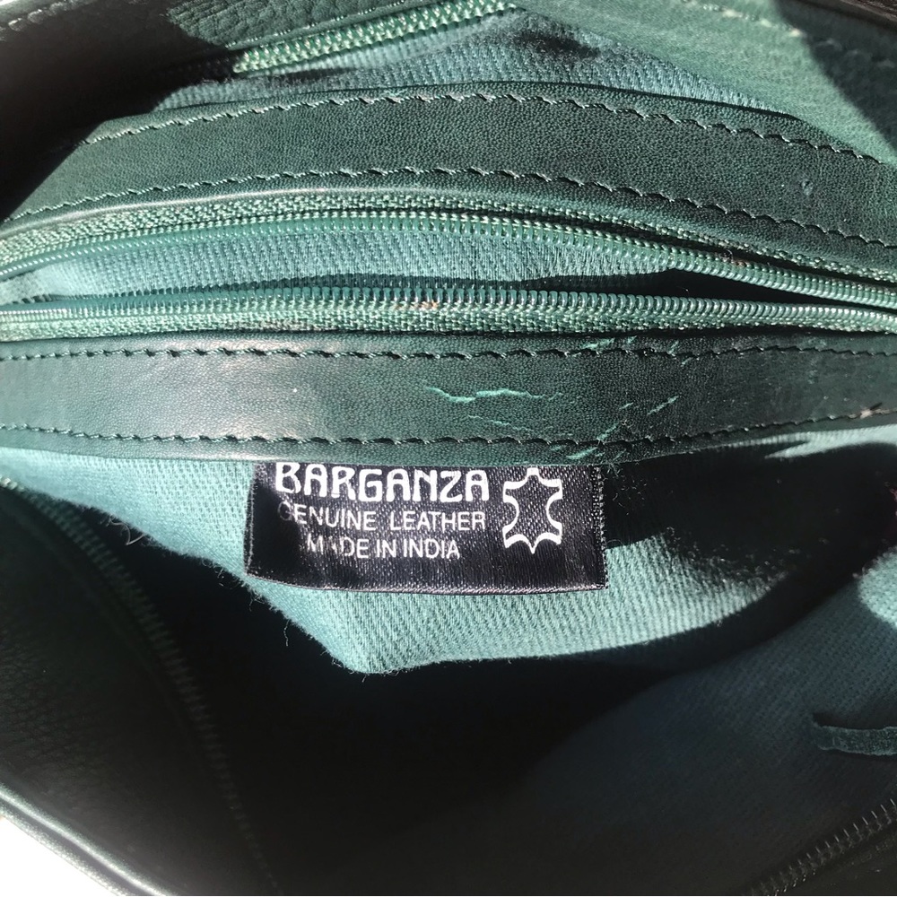 Barganza fine grain leather pine green shoulder bag - Picture 4 of 4
